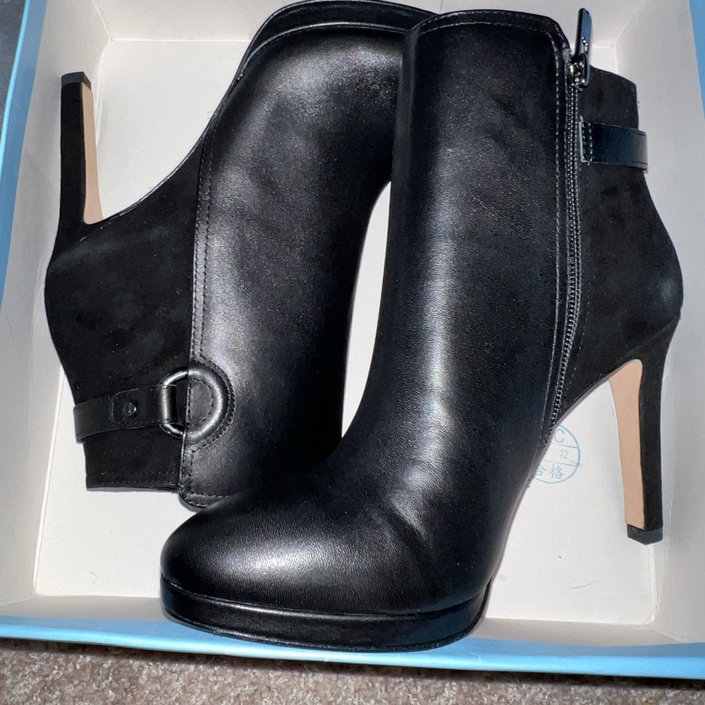 Antonio Melani size 8